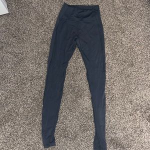 Alphalete pulse XS porcelain grey leggings